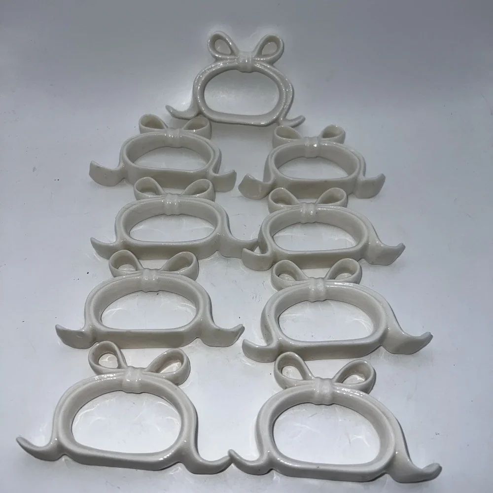 Vintage Ceramic Bow Napkin Rings Set of 8+1 (spare) | Coquette Cottagecore Table